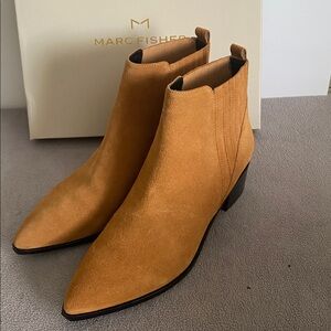 NIB Marc Fisher • Yolli Pointed Ankle Suede Bootie